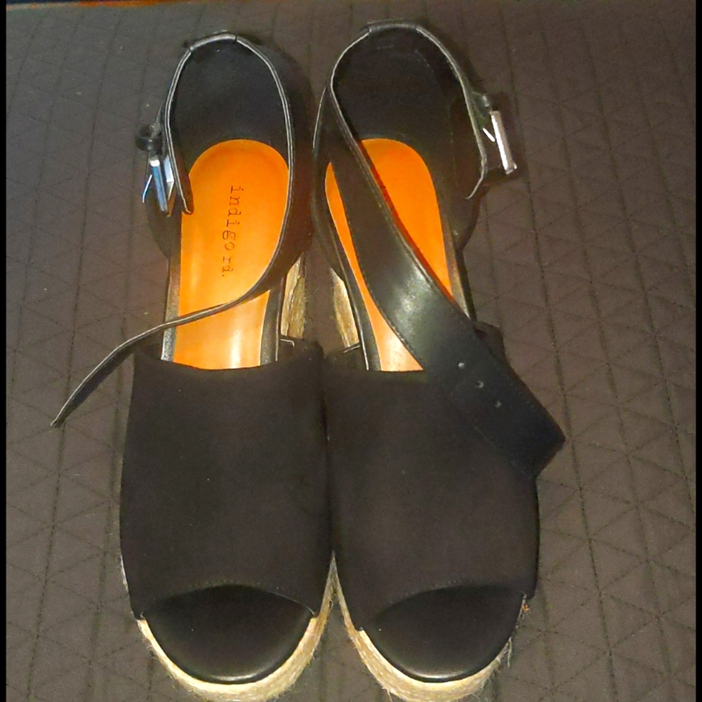 Black wedges.